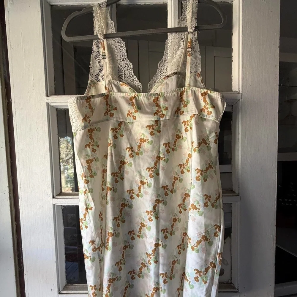 Floral Lace Trim Slip Dress